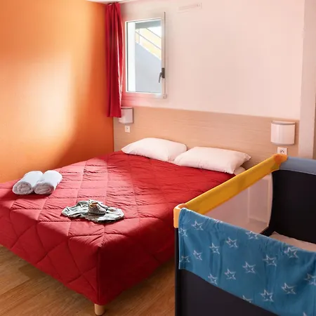 Premiere Classe La Du Bois * La Ville-du-Bois