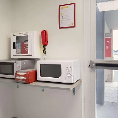 Premiere Classe La Du Bois Hotel La Ville-du-Bois