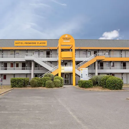 Premiere Classe La Du Bois Hotel